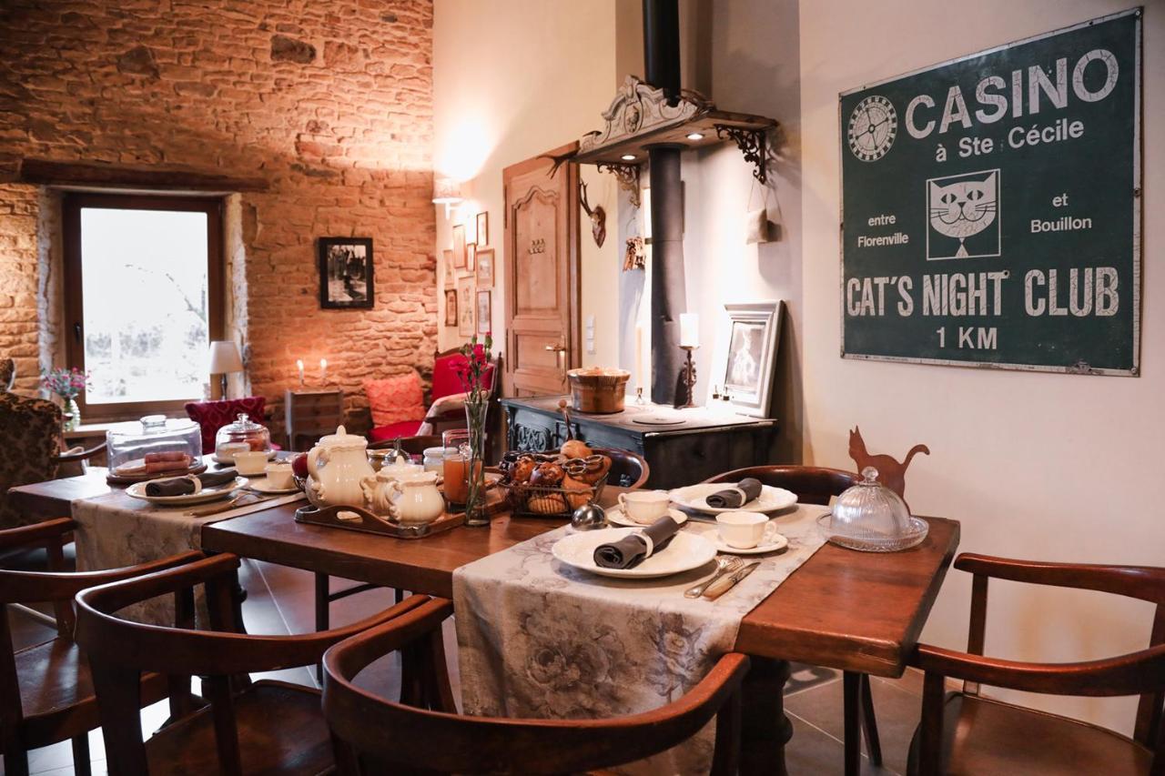Les Chambres Du Chat Sainte-Cécile Exteriör bild